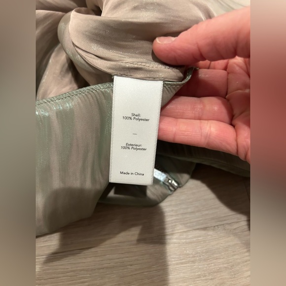 ELIZABETH & JAMES Gold Layered Sleeveless Top Tank / Size XS / - Picture 9 of 9